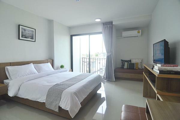 24Residence Siriraj Бангкок Екстер'єр фото